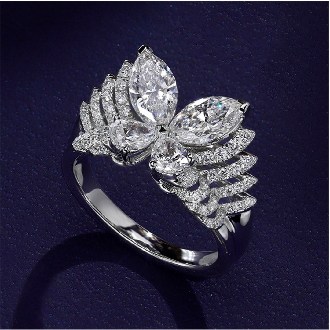 Dynamic Butterfly Lab Diamond 925 Silver Statement Ring