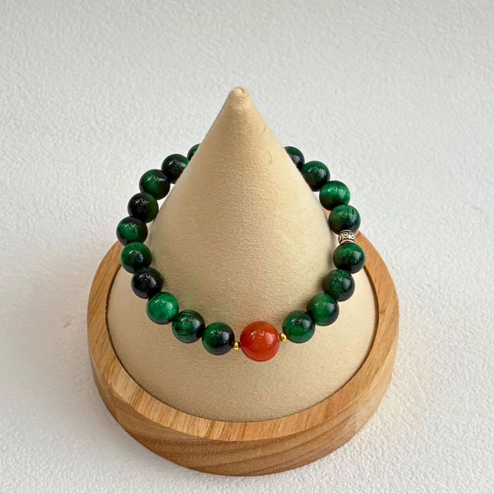 Malachite Red Agate Courage Balance Bracelet