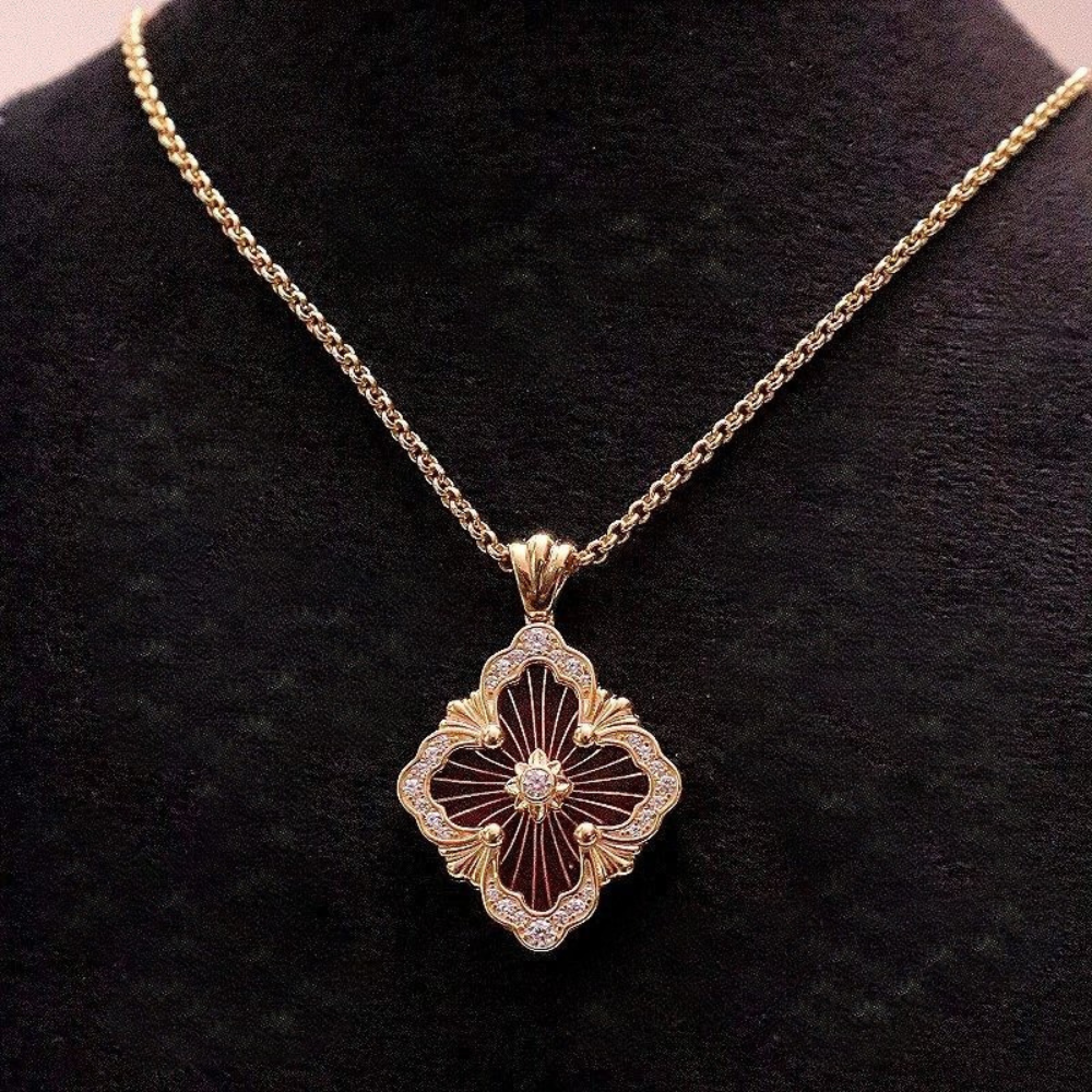 Vintage Brushed Pearl-shell Diamond Necklace