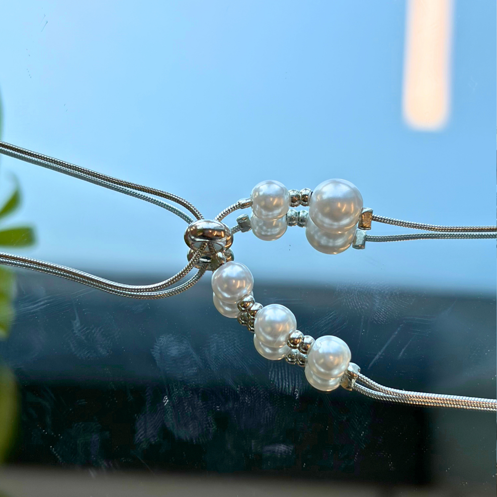 Pearl Metal Radiance Gothic Cross Necklace