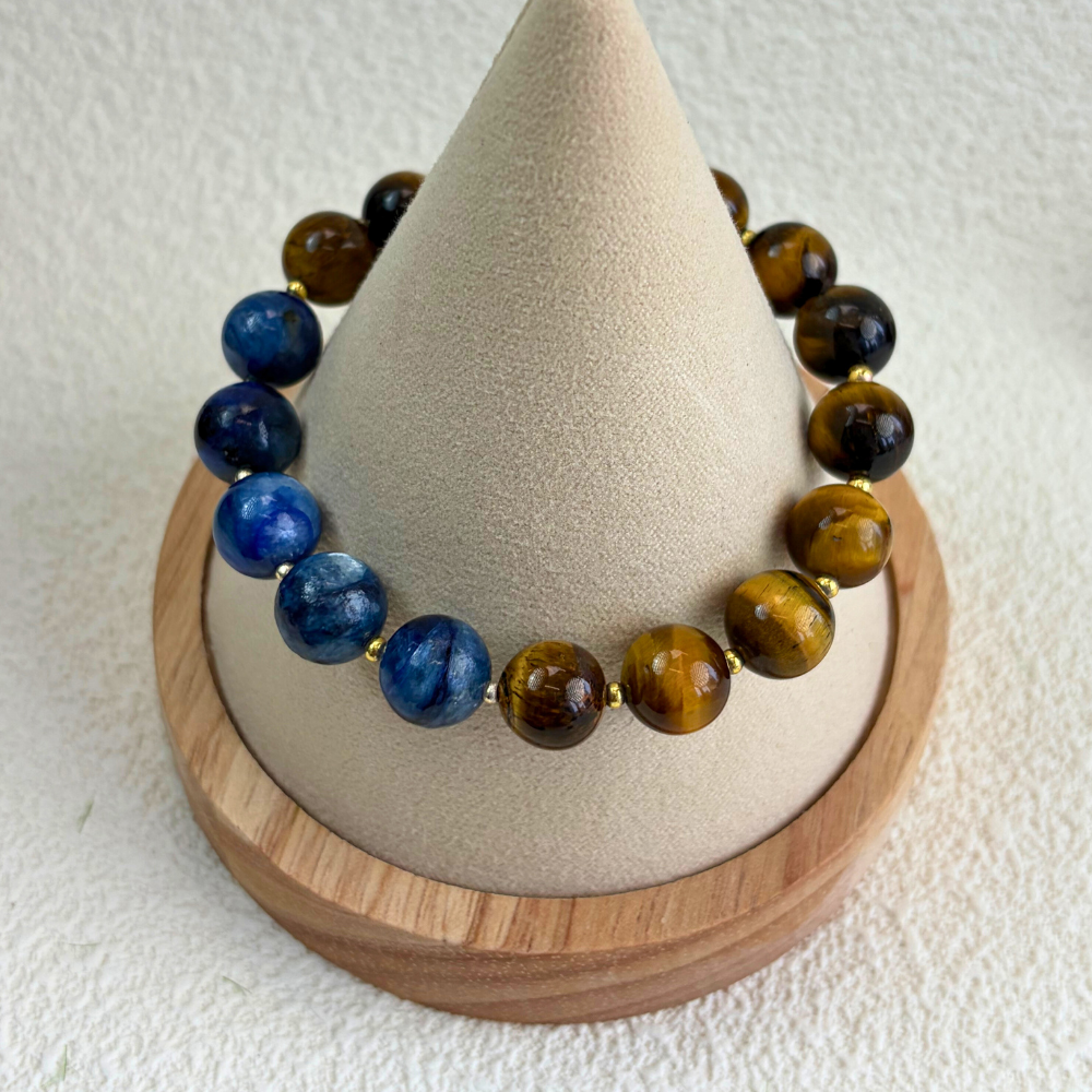 Tiger’s Eye Kyanite Courage Focus Bracelet
