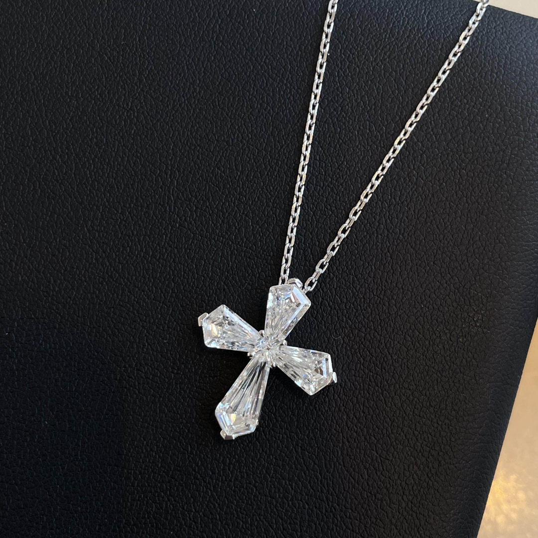Frameless Diamond Cross Pendant Necklace