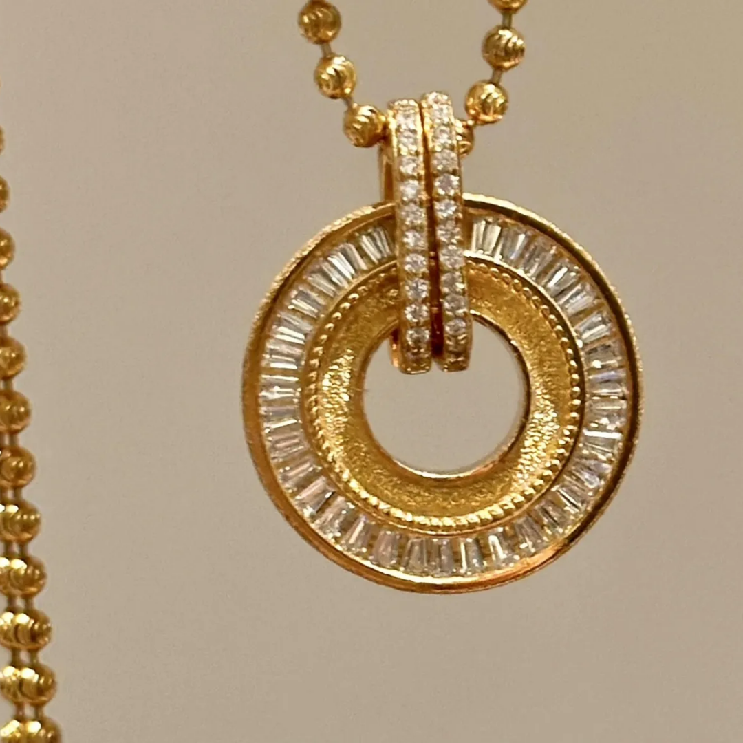 Double Sided Starburst Wheel Artificial Diamond Necklace