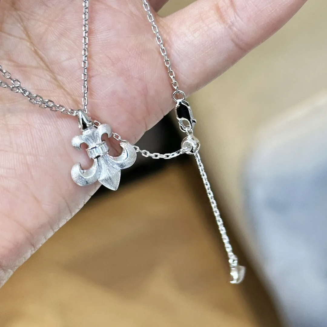 Double-Sided Fleur-de-Lis Pendant Necklace