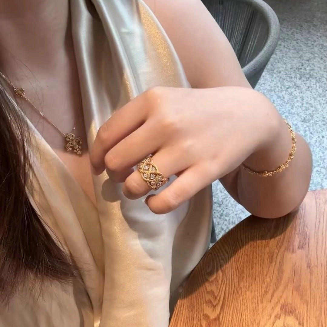 Vintage Woven Hollow Crystal Openwork Band Ring