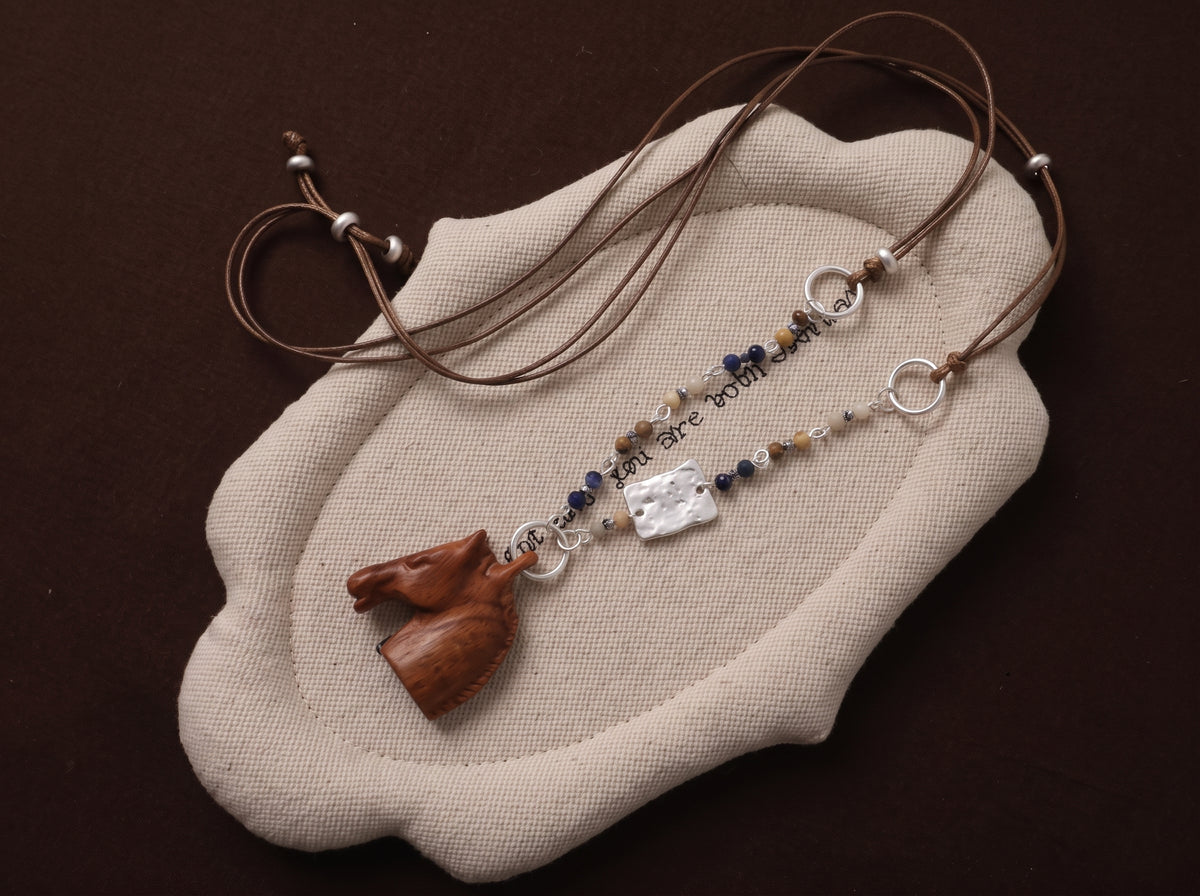 Boho Layered Beaded Pendant Necklace for Women - Vintage Feather & Horse Charm Choker Set