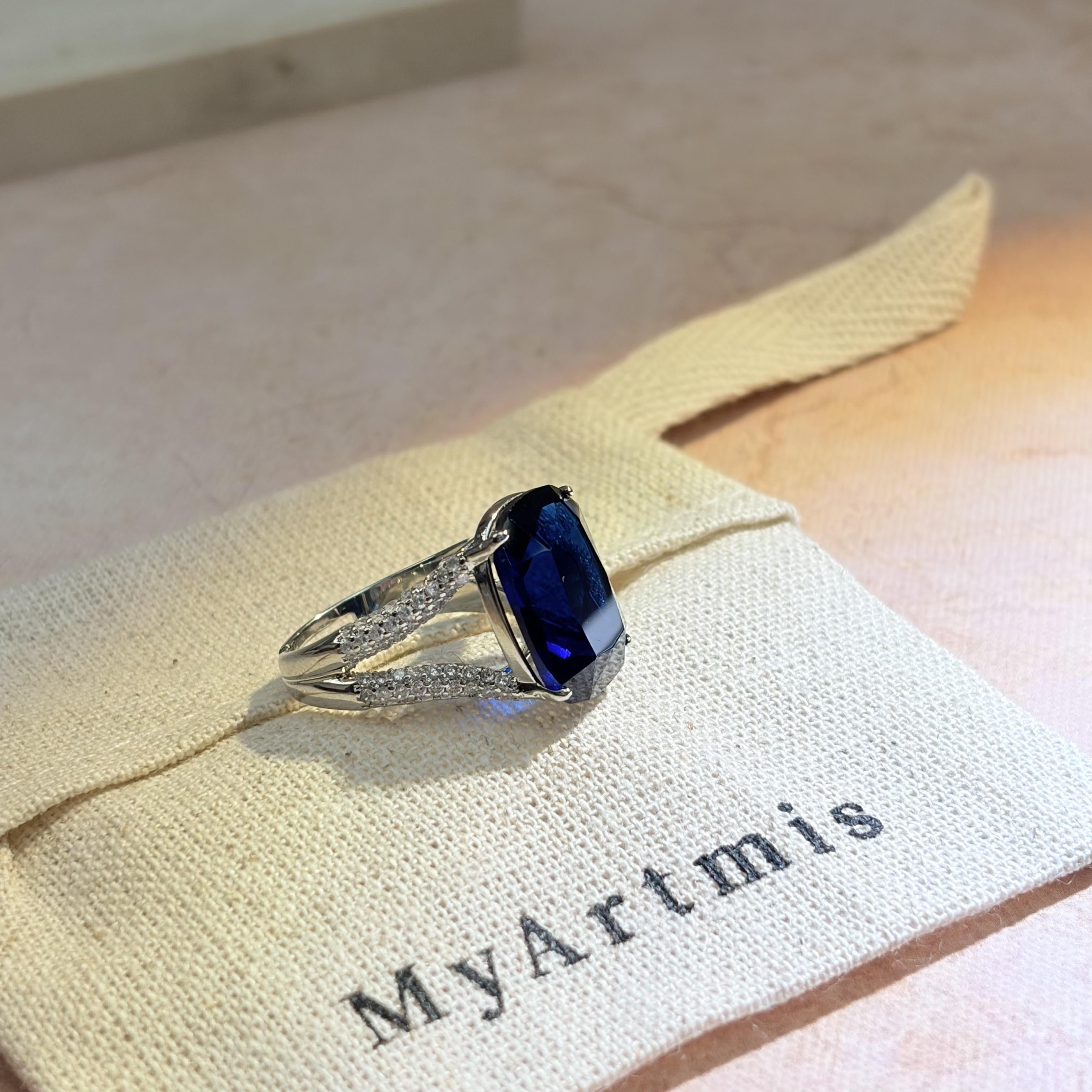 Blue Topaz Clear Quartz Radiance Ring