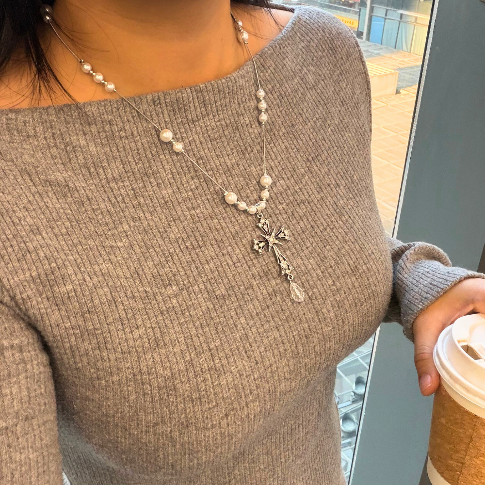 Pearl Metal Radiance Gothic Cross Necklace