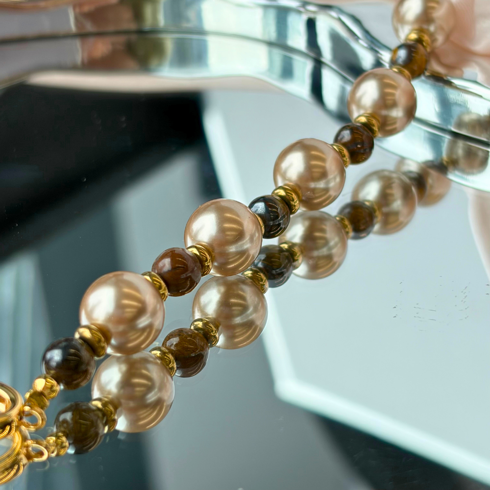 Pearl Alternating Beaded Design Gold Accented Necklace