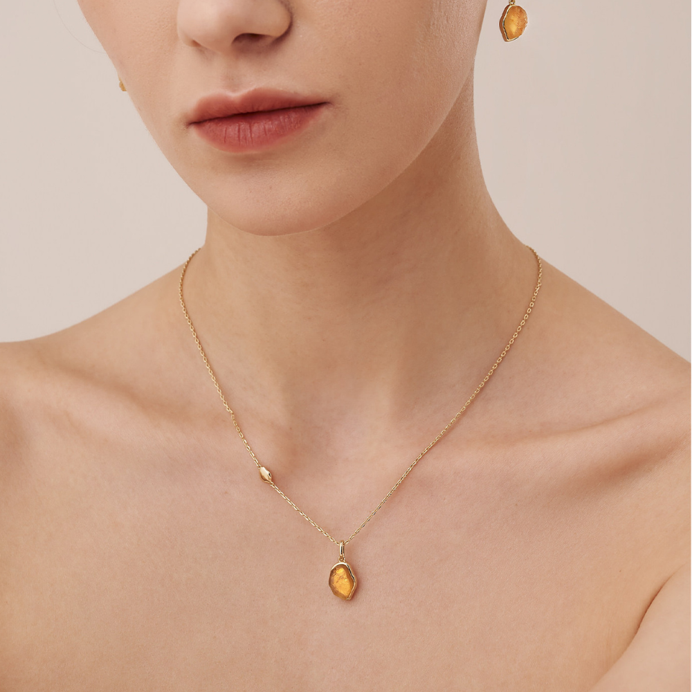 Crystal Elegance Pendant Necklace