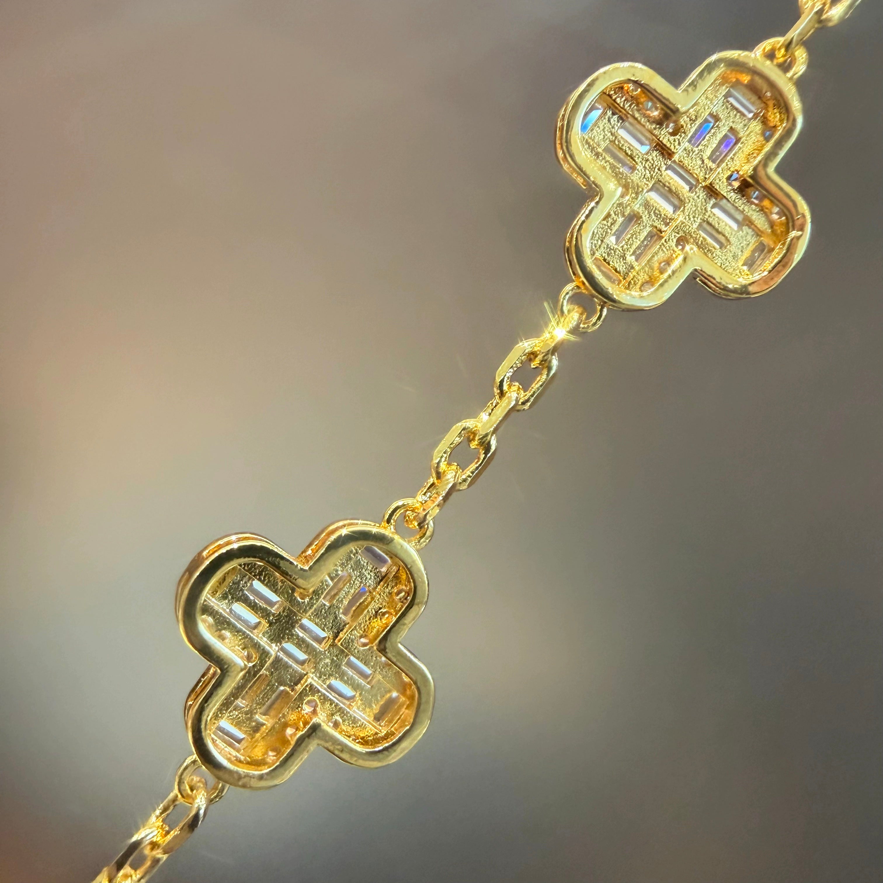 Gold Crystal Four-Leaf Clover Lucky Flower Charm Bracelet