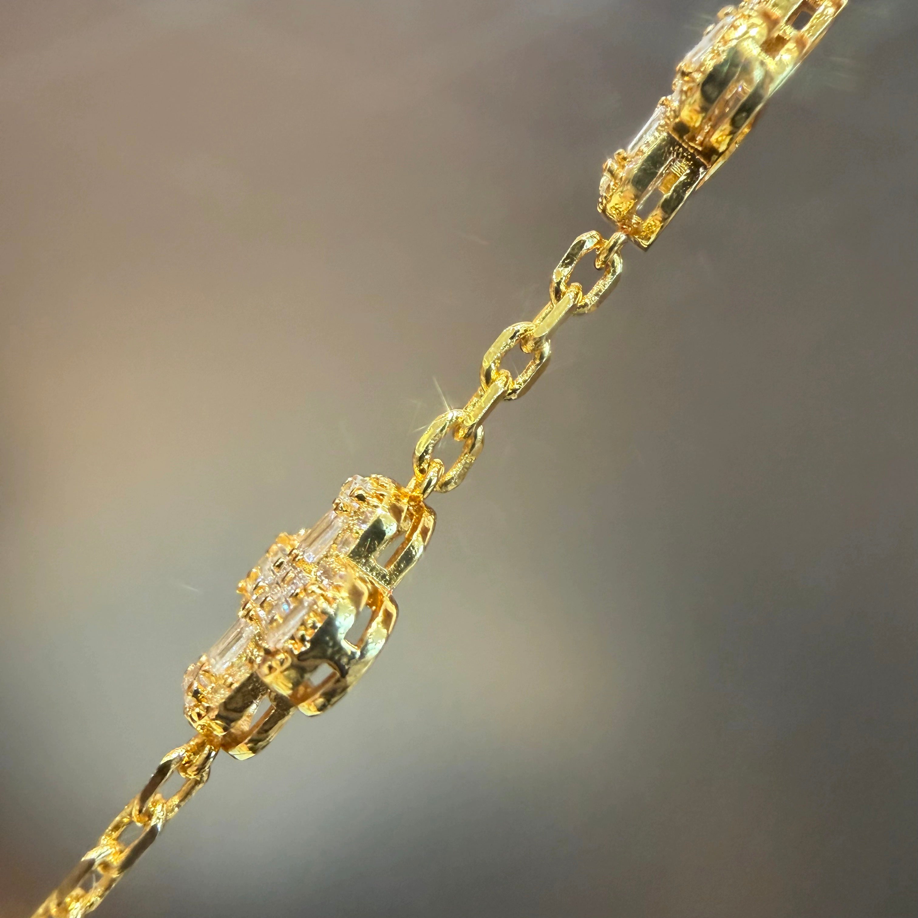 Gold Crystal Four-Leaf Clover Lucky Flower Charm Bracelet