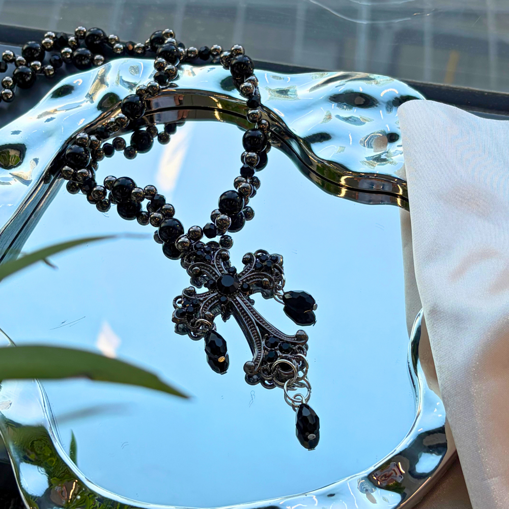 Metal Radiance Gothic Cross Necklace