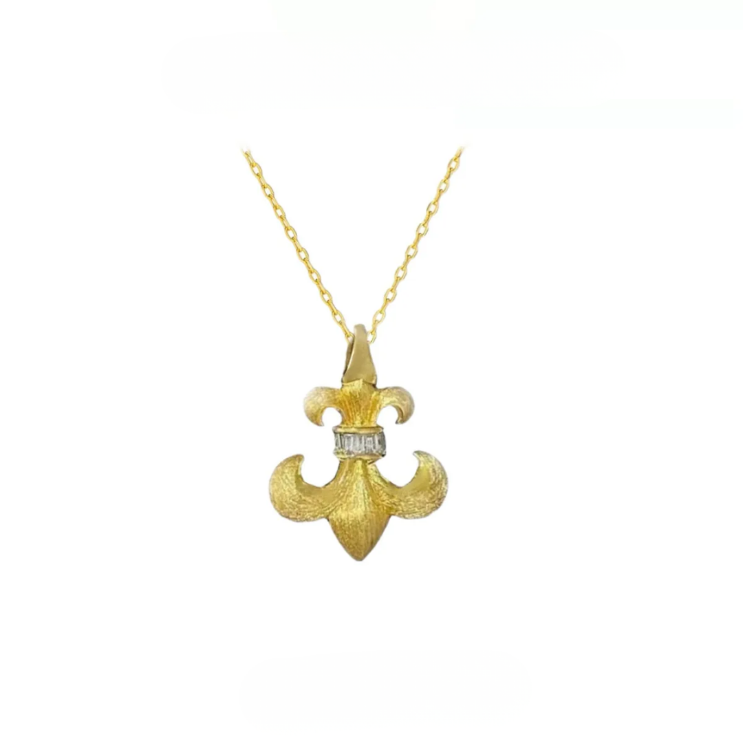 Double-Sided Fleur-de-Lis Pendant Necklace