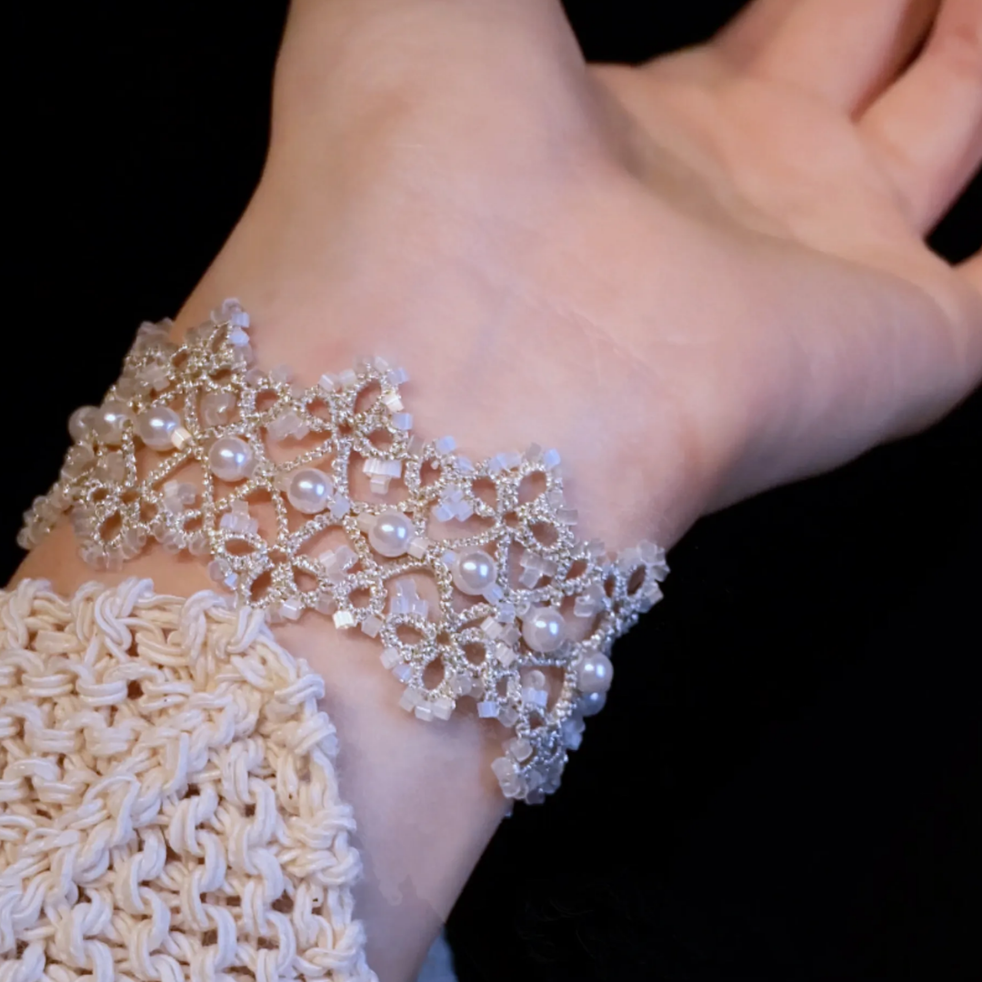 Handwoven Vintage Pearl Floral Elegant Moonlight Beaded Bracelet