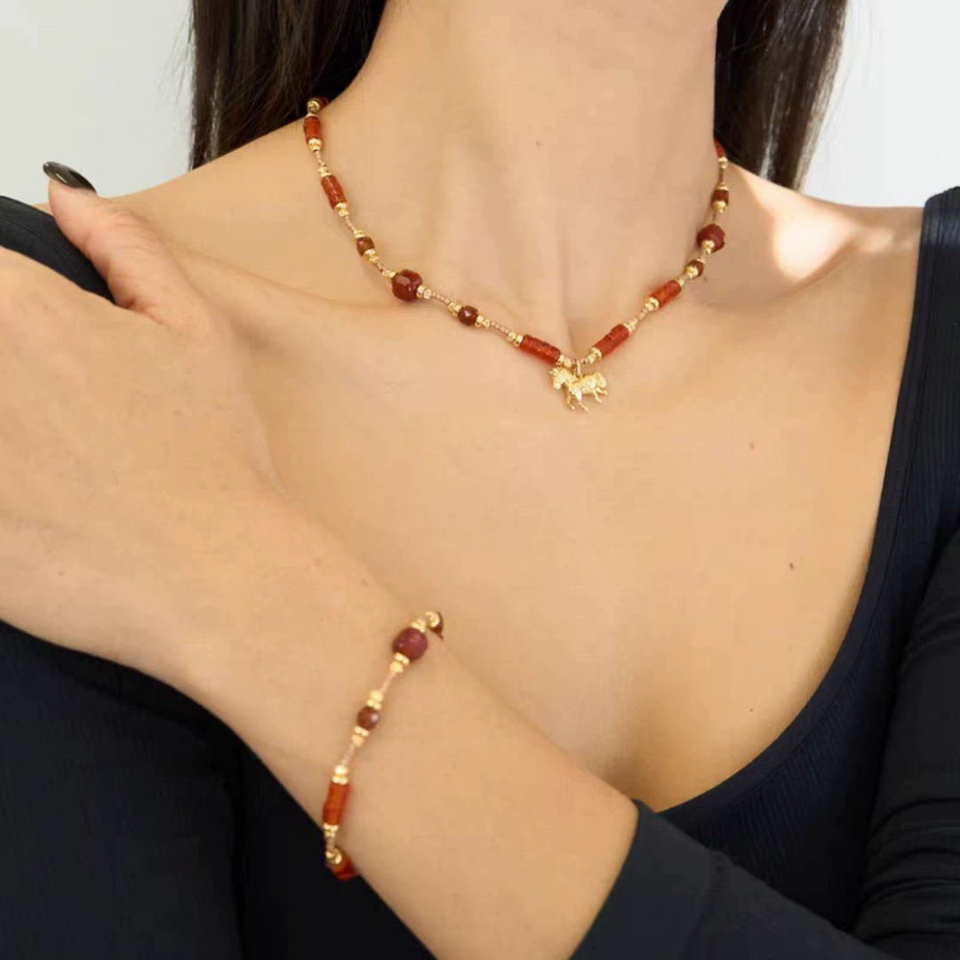 Red Agate Horse Charm Necklace Gold Beaded Pendant Necklace / Bracelet