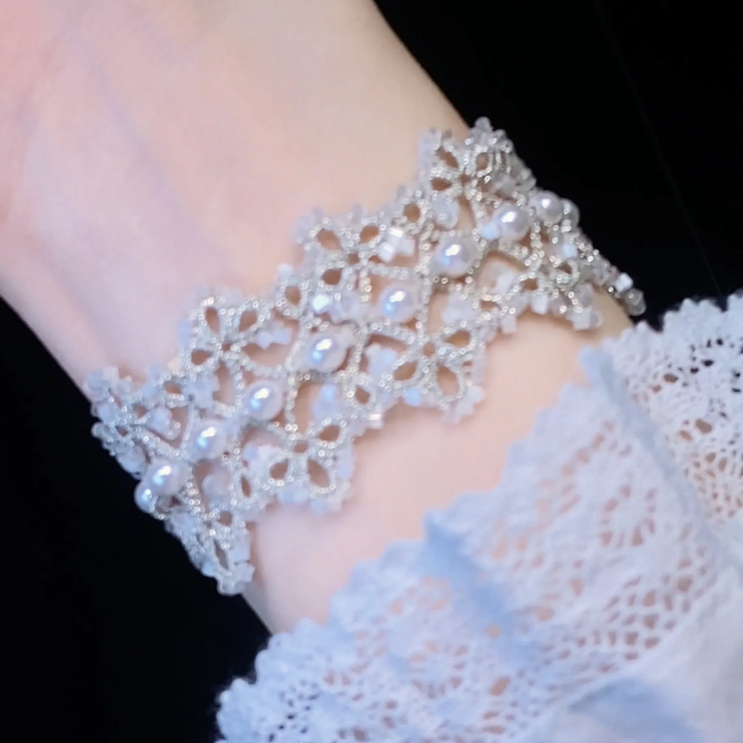 Handwoven Vintage Pearl Floral Elegant Moonlight Beaded Bracelet