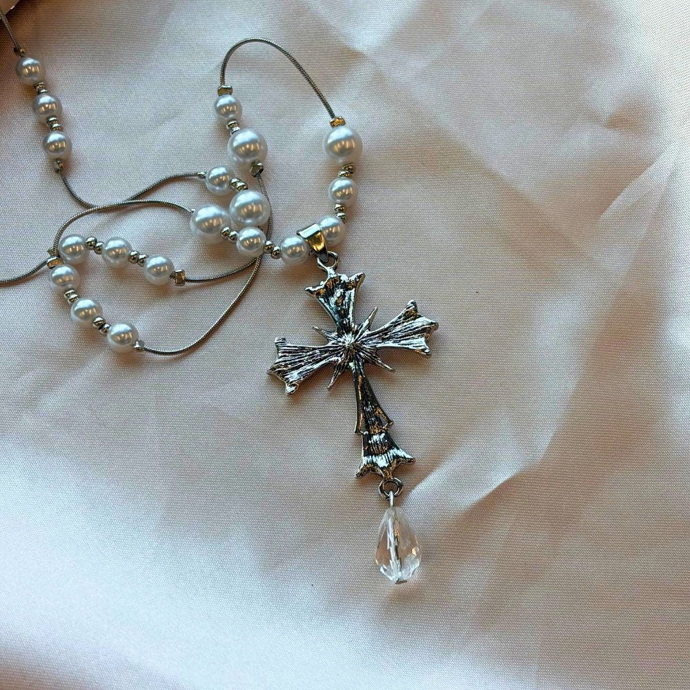 Pearl Metal Radiance Gothic Cross Necklace